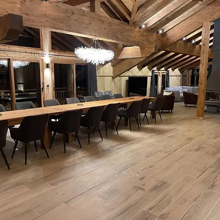 Alpine With And Pets * La Plagne